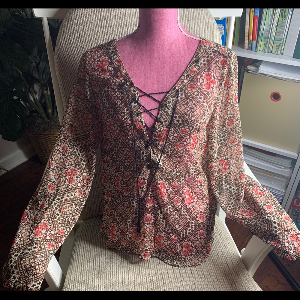 💛JESSICA SIMPSON PLAYFUL HI LOW FLOWY BLOUSE SZ L